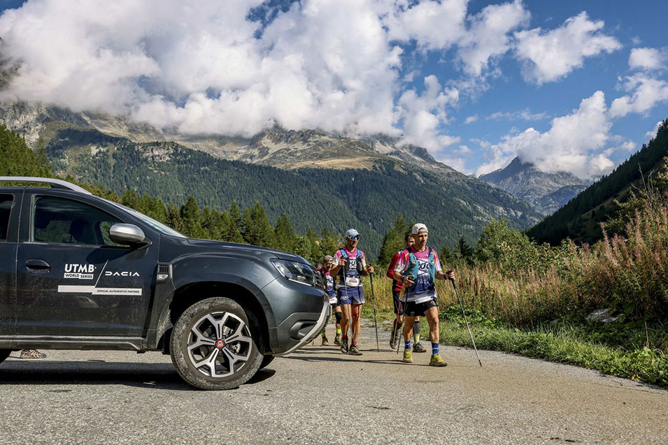 ΜΕ ΤΗ DACIA ΣΤΟ MONT BLANC ΤΩΝ ΑΛΠΕΩΝ